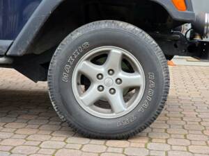 Afbeelding 8/45 van Jeep Wrangler Sport Hardtop 2.5 (1997)