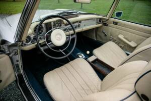 Image 2/35 of Mercedes-Benz 280 SL (1969)