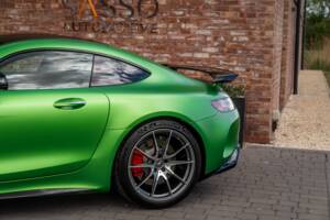 Image 19/67 of Mercedes-AMG GT-R (2018)