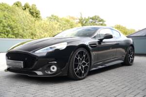 Image 22/50 of Aston Martin Rapide AMR (2019)