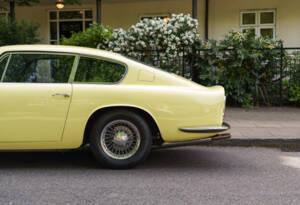 Bild 12/25 von Aston Martin DB 6 Mk II (1971)