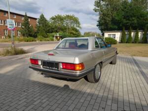 Image 11/43 of Mercedes-Benz 560 SL (1988)