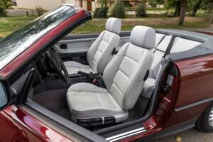 Immagine 5/23 di BMW 318i (1995)