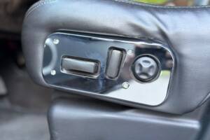 Image 19/24 de Hummer H2 (2006)