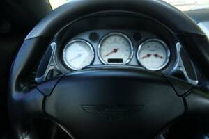 Image 48/50 of Aston Martin V12 Vanquish (2003)