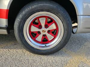 Image 17/88 of Porsche 911 Carrera 2.7 (US) (1974)