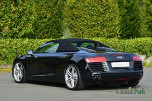 Image 11/50 of Audi R8 Spyder 4.2 FSI Quattro (2011)