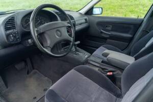 Image 32/40 de BMW 320i (1994)