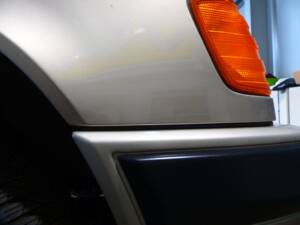 Afbeelding 56/63 van Mercedes-Benz 230 CE (1988)