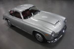 Image 6/80 of Lancia Flaminia Sport 3C 2.8 Zagato (1963)