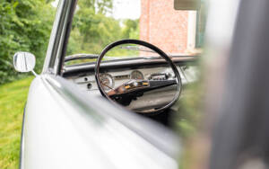 Bild 63/118 von BMW 700 LS Luxus (1965)