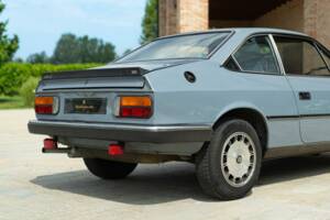 Image 16/48 of Lancia Beta Coupe 1600 (1978)
