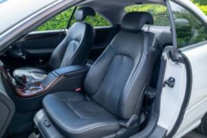 Bild 34/41 von Mercedes-Benz CL 500 (2000)