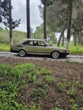 Image 21/50 of Saab 900 (1992)