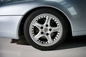 Image 9/36 de Porsche 911 Carrera (1995)