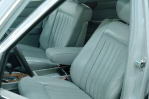 Bild 36/50 von Mercedes-Benz 300 SEL (1986)