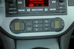 Image 18/34 de Ford Focus C-Max 1.8 (2007)