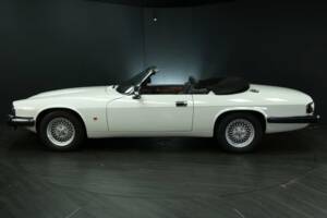 Image 4/50 de Jaguar XJS 5.3 V12 (1992)