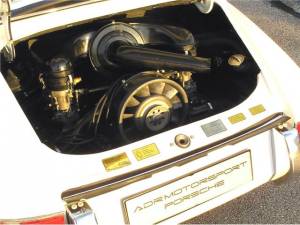Immagine 13/37 di Porsche 911 2.0 T (1968)