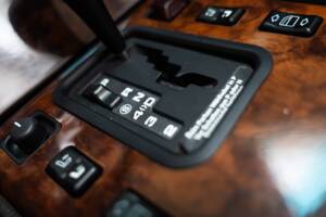 Image 18/37 of Mercedes-Benz SL 320 (1993)