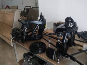 Image 84/91 of Renault R 4 F6 (1988)