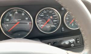 Bild 5/18 von Porsche 911 Carrera 4S (1996)