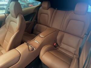 Image 16/18 of Ferrari FF (2012)