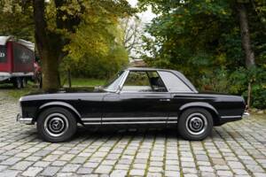 Image 12/12 of Mercedes-Benz 230 SL (1964)