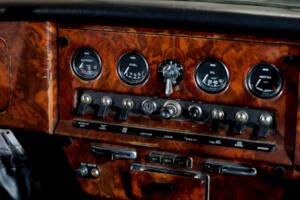 Image 66/70 of Daimler DS 420 (1976)