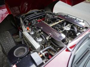 Image 18/19 of Jaguar Type E V12 (2+2) (1971)