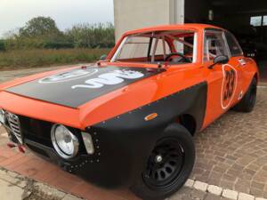 Image 4/62 of Alfa Romeo GTA 1300 Junior Autodelta (1969)