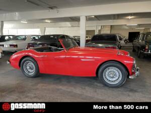 Image 4/15 of Austin-Healey 100&#x2F;6 (BN4) (1957)