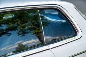 Bild 23/62 von Mercedes-Benz 280 CE (1982)