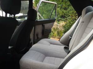 Afbeelding 19/50 van Alfa Romeo 75 2.0 (1986)