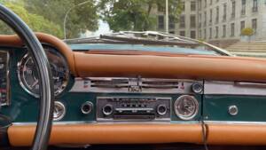 Bild 30/76 von Mercedes-Benz 280 SL (1971)