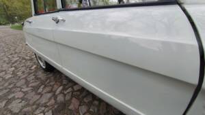 Bild 43/57 von Citroën Ami 6 Berline (1961)