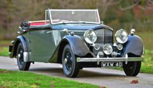 Image 22/50 of Bentley 4 1&#x2F;4 Litre (1939)