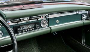 Image 22/38 of Mercedes-Benz 280 SL (1969)
