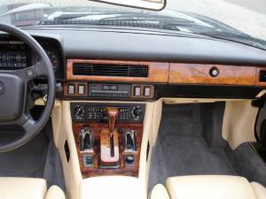 XJS