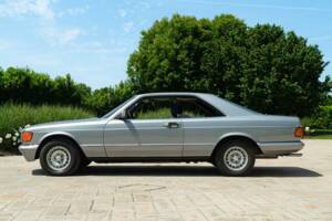 Obraz 4/50 pojazdu Mercedes-Benz 380 SEC (1982)