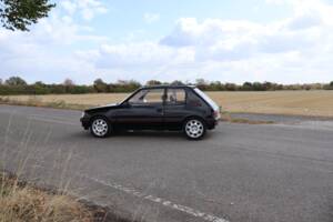 Obraz 40/56 pojazdu Peugeot 205 GTi 1.9 (1991)