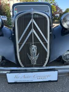 Bild 39/44 von Citroën Traction Avant 15/6 (1953)