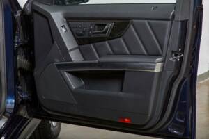 Imagen 14/25 de Mercedes-Benz GLK 350 CDI 4MATIC (2014)