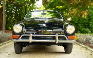 Image 19/65 de Volkswagen Karmann Ghia 1600 (1971)
