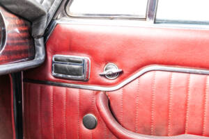 Image 23/36 of Maserati Mexico 4200 (1966)