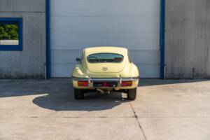 Image 22/78 de Jaguar E-Type (1969)