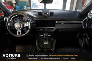 Afbeelding 9/38 van Porsche Cayenne Turbo (2018)