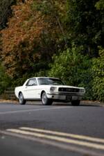 Image 27/50 of Ford Mustang 200 (1966)