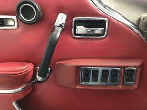 Image 18/38 de Mercedes-Benz 280 SE (1967)