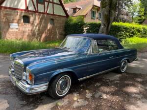 Bild 19/29 von Mercedes-Benz 280 SE 3,5 (1970)